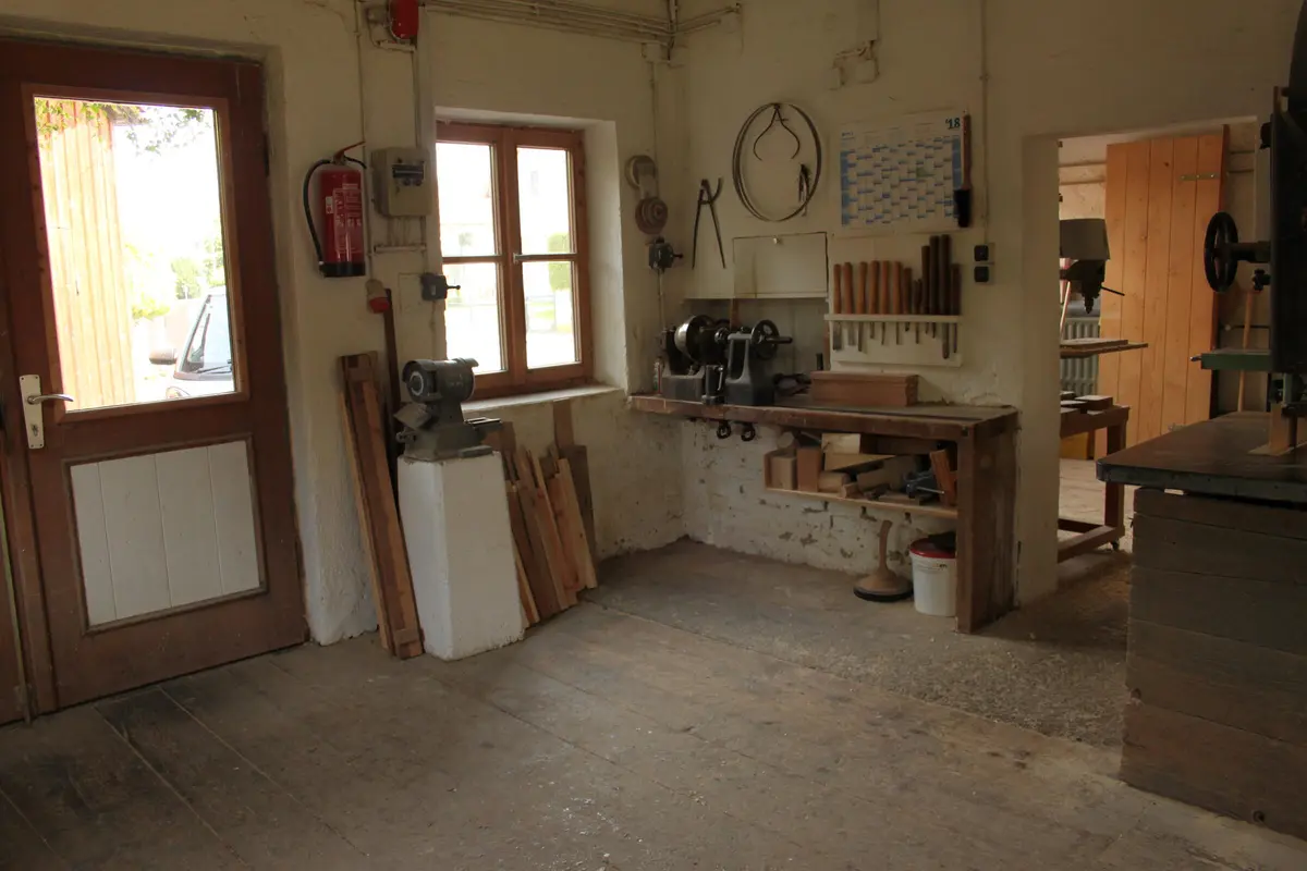 LocationRobot - Film Location Werkstatt LR4284 (photo 19)