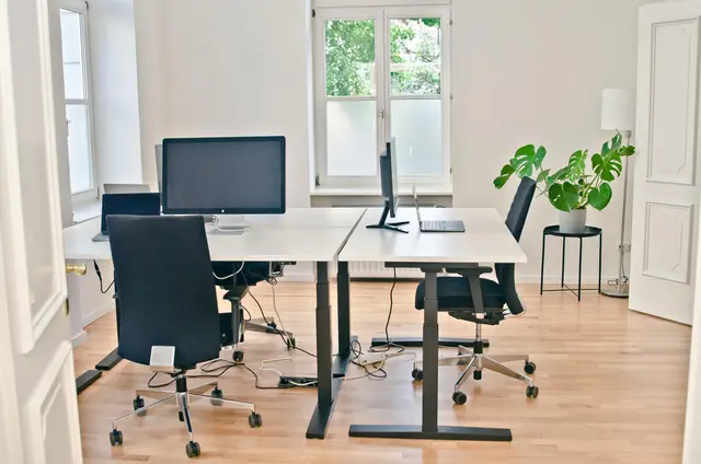 LocationRobot - Film Location Büro LR4365 (photo 12)