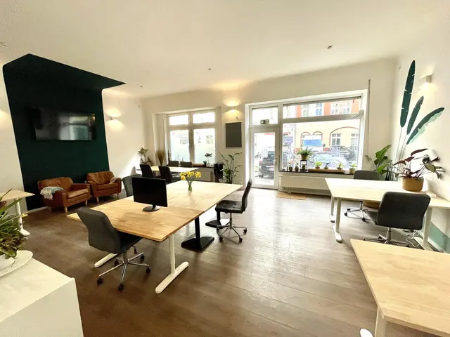 LocationRobot - Film Location Büro LR4380