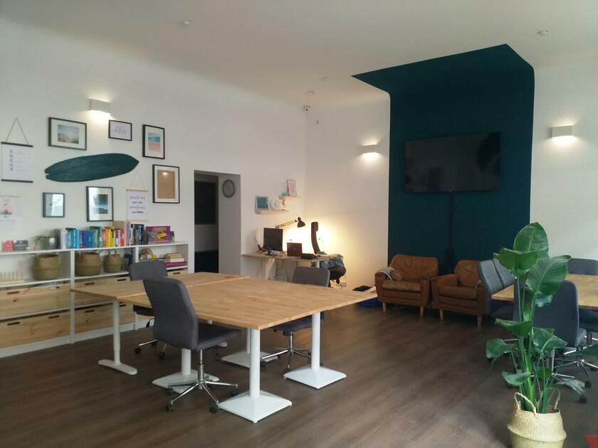 LocationRobot - Film Location Büro LR4380 (photo 4)