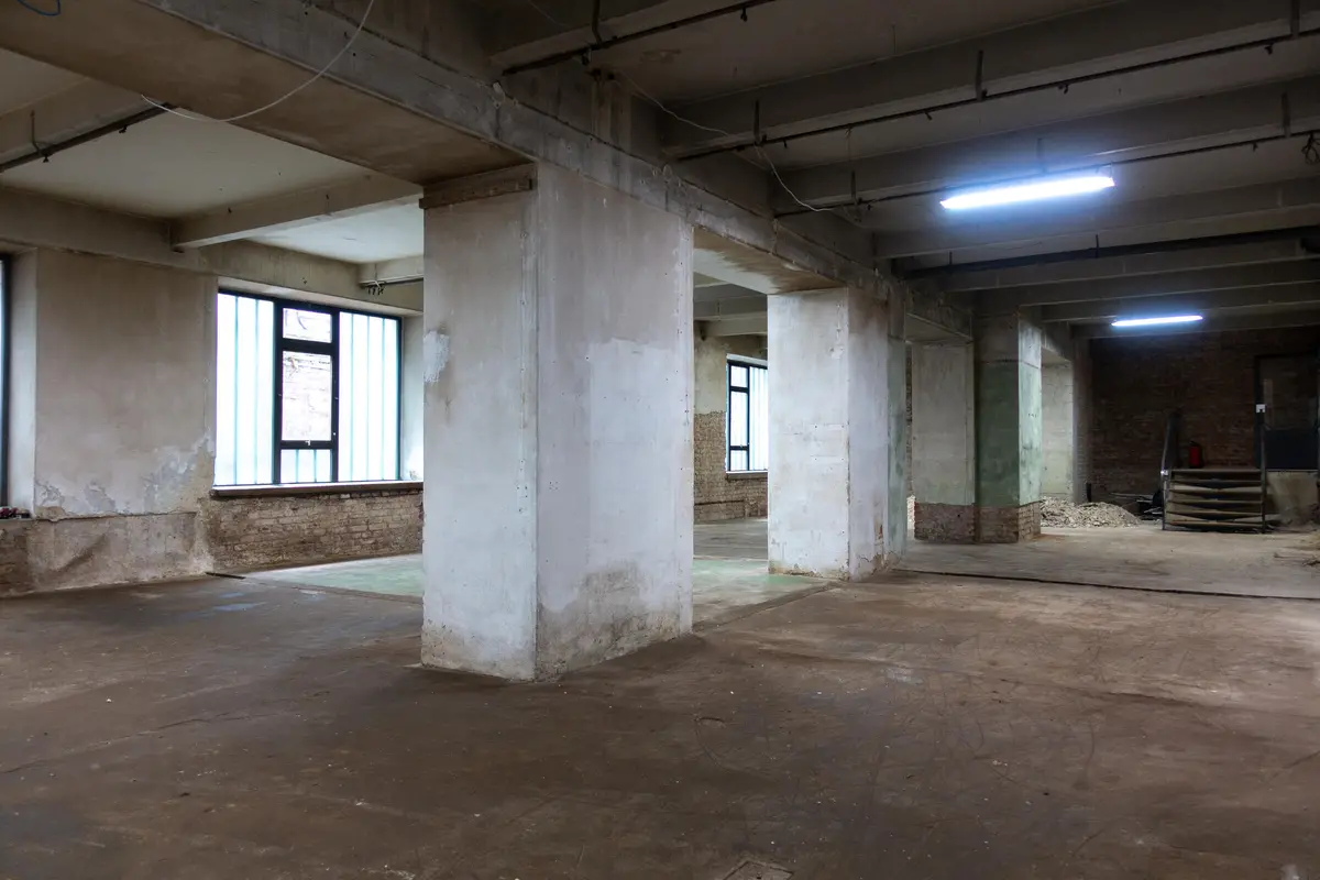 LocationRobot - Film Location Industrieanlage LR4663 (photo 8)