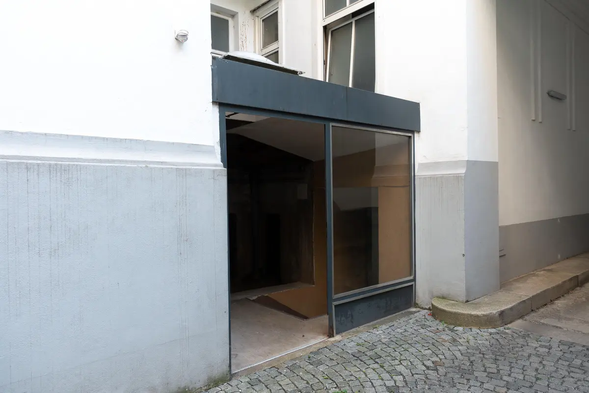 LocationRobot - Film Location Industrieanlage LR4663 (photo 1)