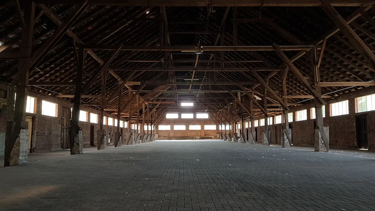 LocationRobot - Film Location Industrieanlage LR4821 (photo 8)