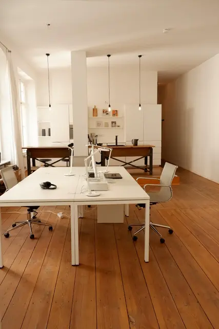 LocationRobot - Film Location Büro LR4904 (photo 2)