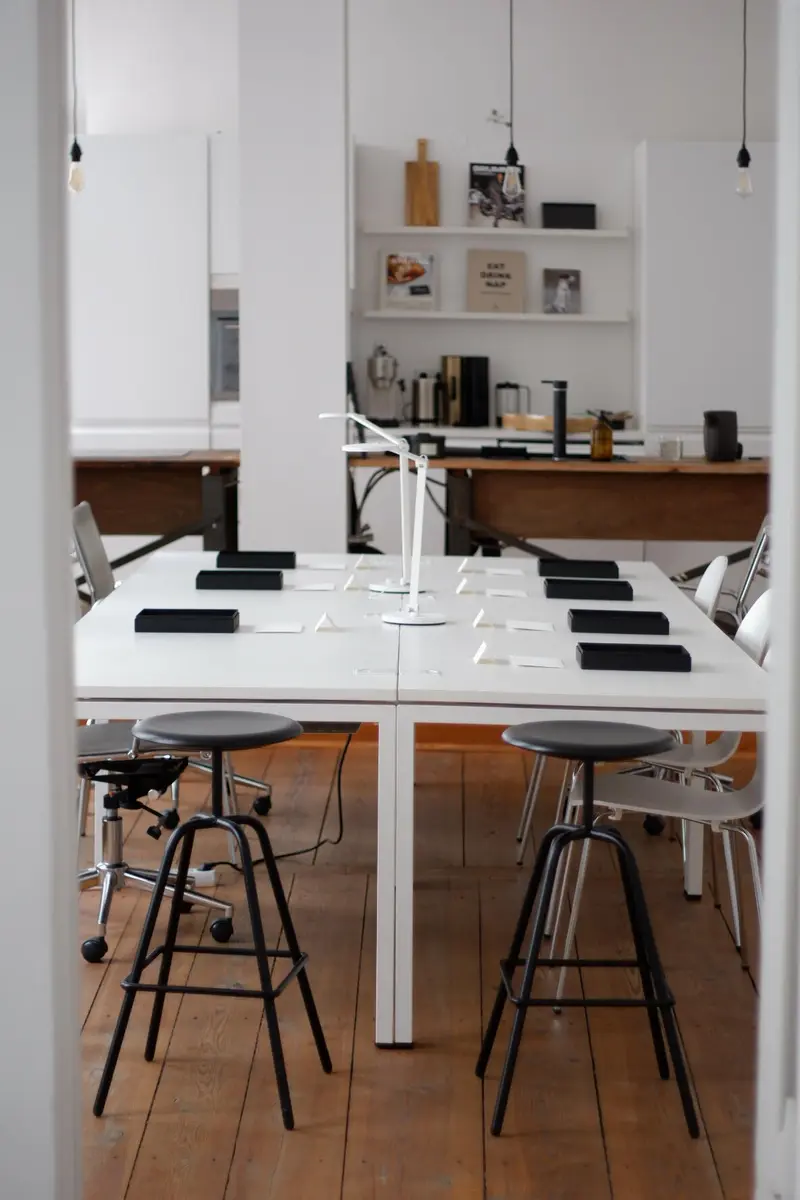 LocationRobot - Film Location Büro LR4904 (photo 4)