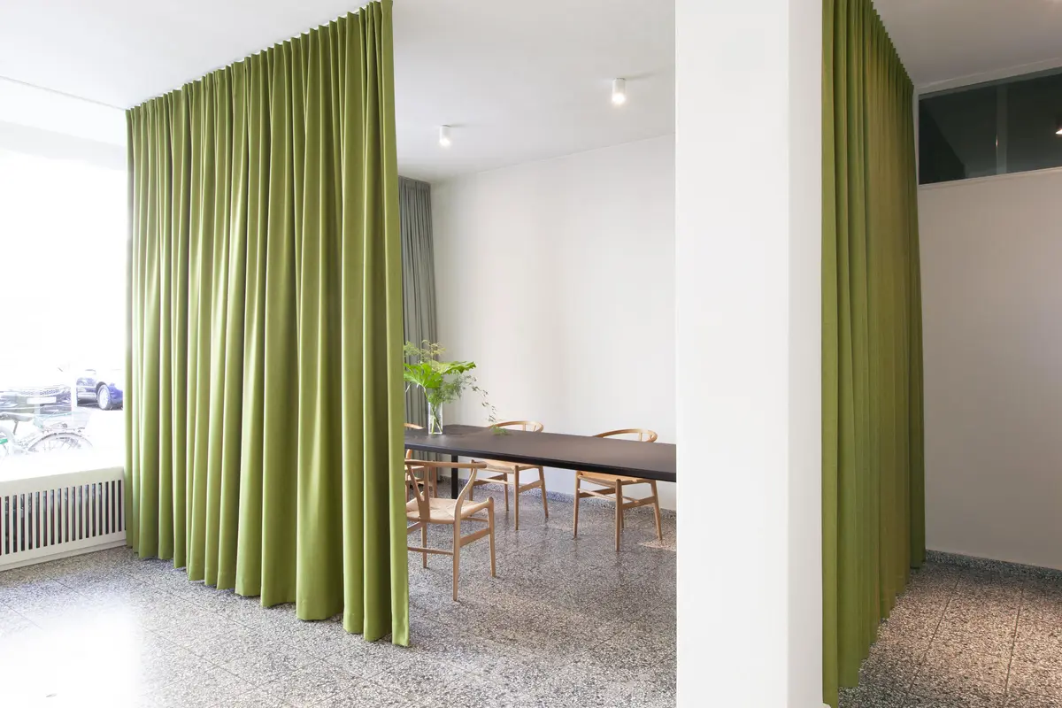 LocationRobot - Film Location Büro LR4953 (photo 6)