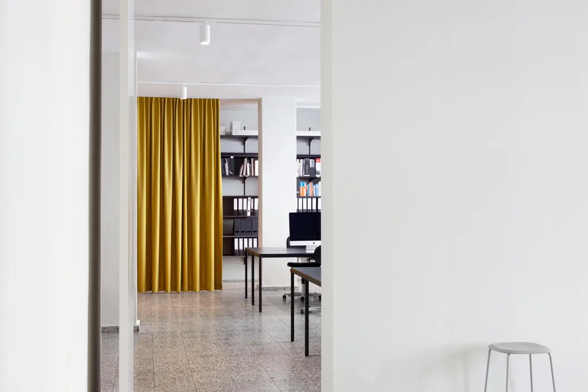 LocationRobot - Film Location Büro LR4953 (photo 3)