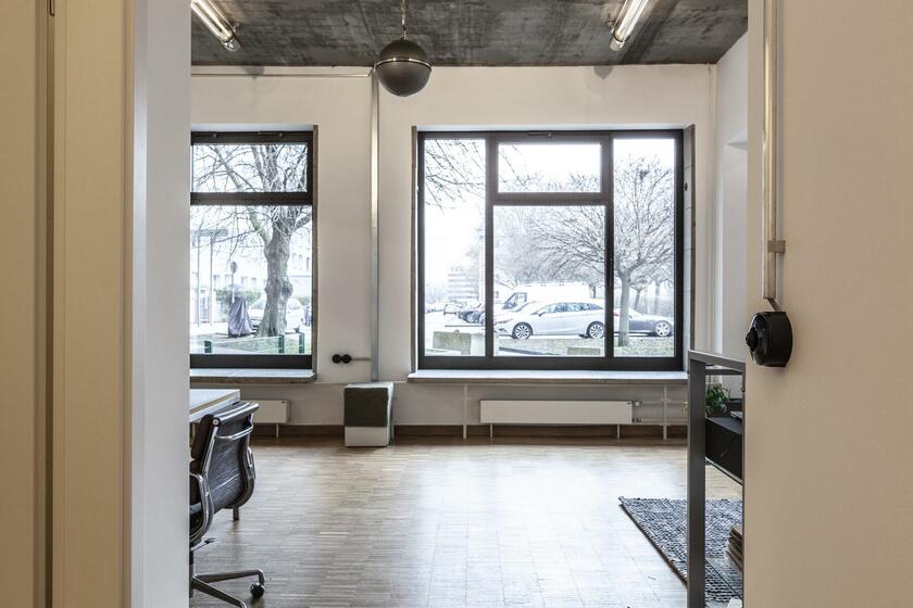 LocationRobot - Film Location Büro LR5062 (photo 5)