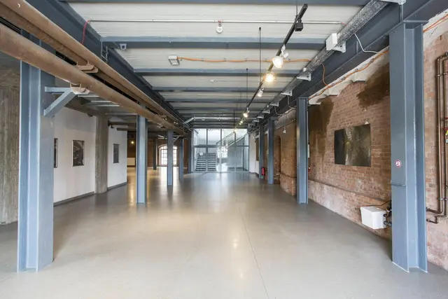 LocationRobot - Film Location Industriehalle LR5136 (photo 7)