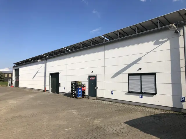 LocationRobot - Film Location Werkstatt LR5258 (photo 15)