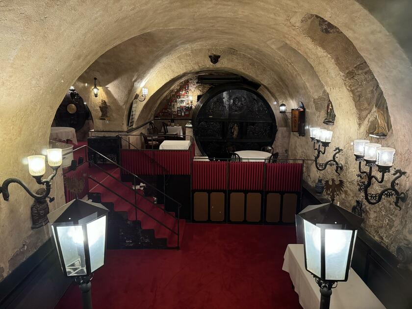 LocationRobot - Film Location Gewölbekeller LR5323 (photo 5)