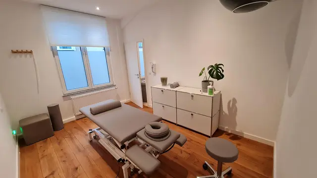 LocationRobot - Film Location Praxis LR5331