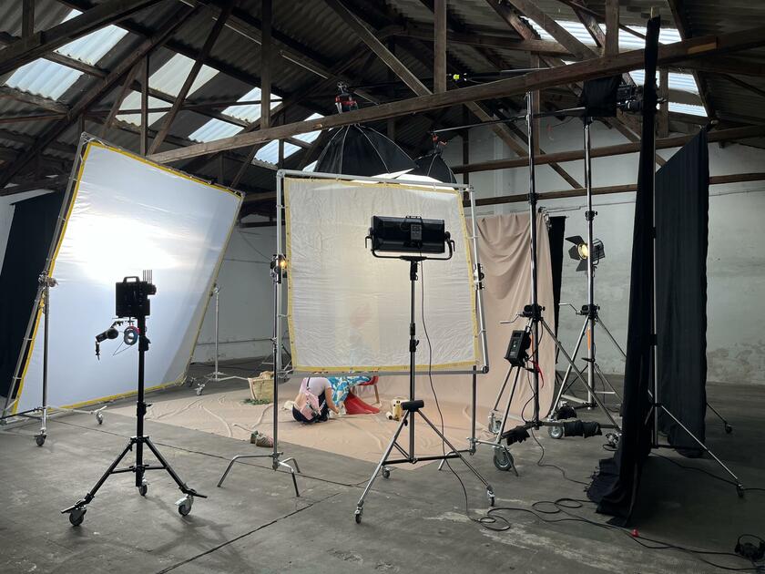 LocationRobot - Film Location Industriehalle LR5393 (photo 5)