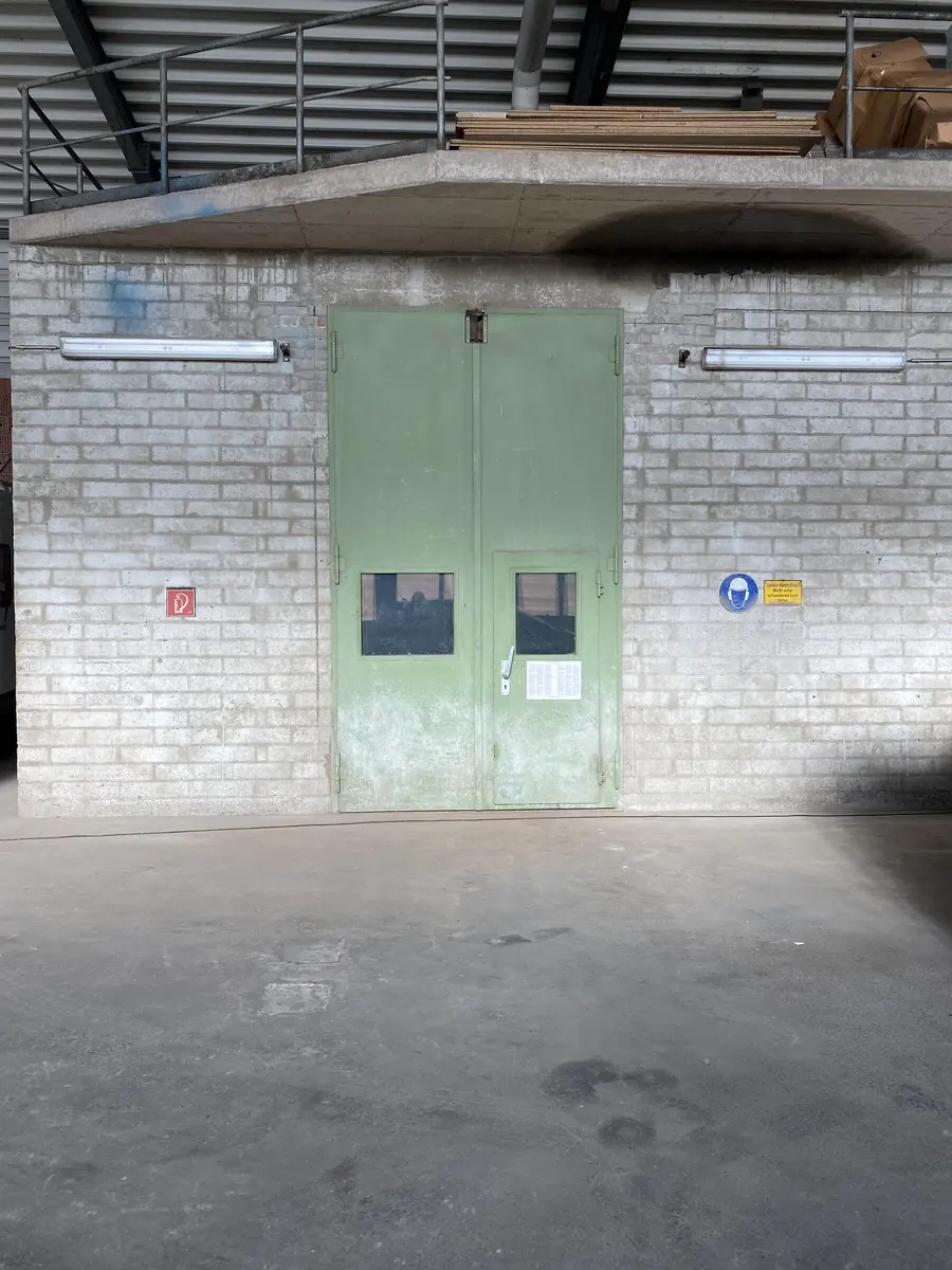 LocationRobot - Film Location Industriehalle LR5442 (photo 9)