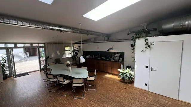 LocationRobot - Film Location Bürogebäude LR5563 (photo 13)