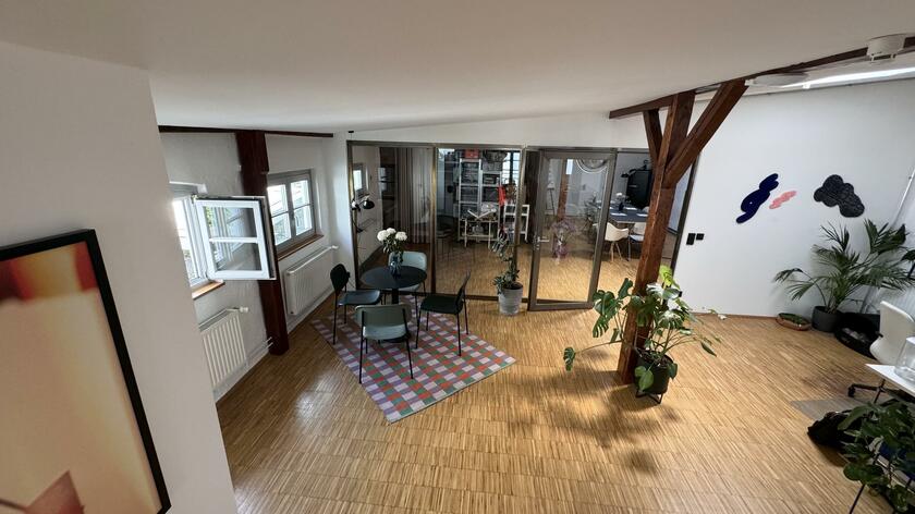 LocationRobot - Film Location Bürogebäude LR5563 (photo 7)