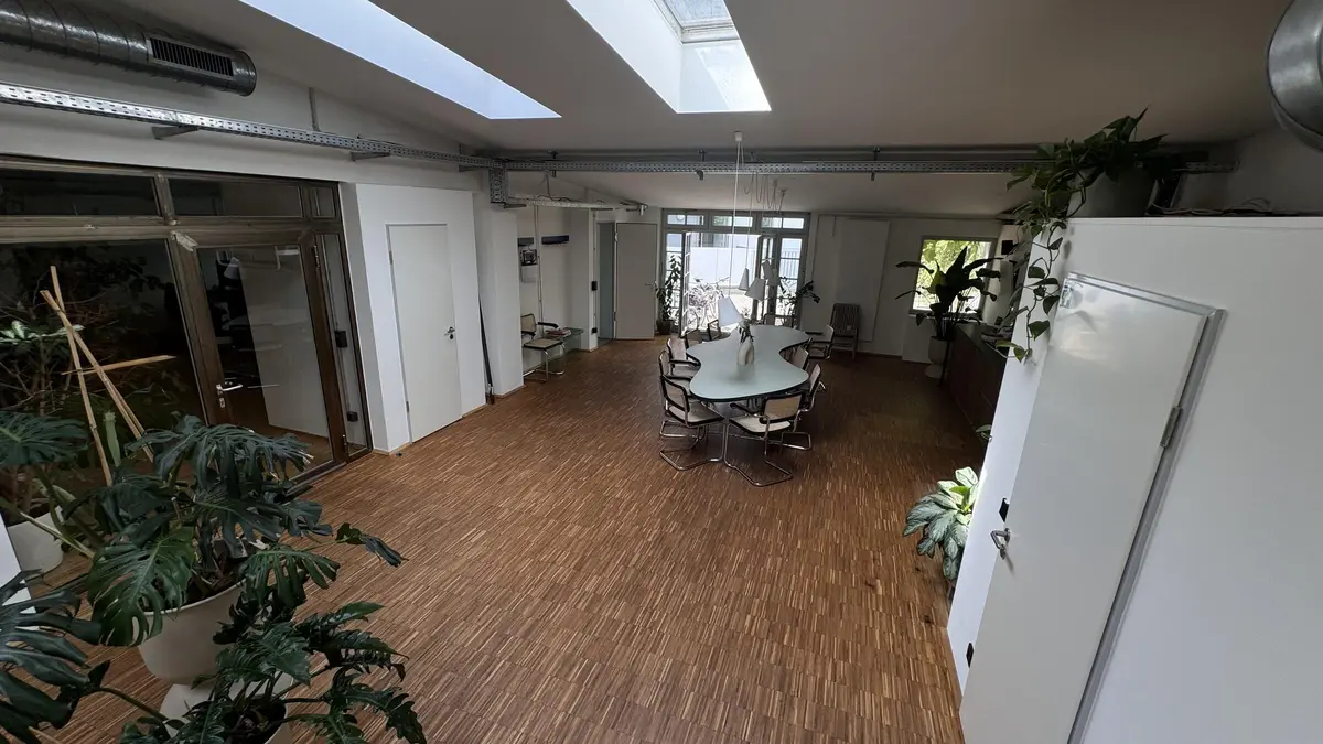 LocationRobot - Film Location Bürogebäude LR5563 (photo 16)