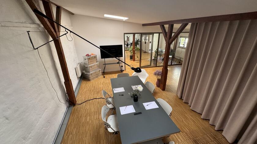 LocationRobot - Film Location Bürogebäude LR5563 (photo 6)