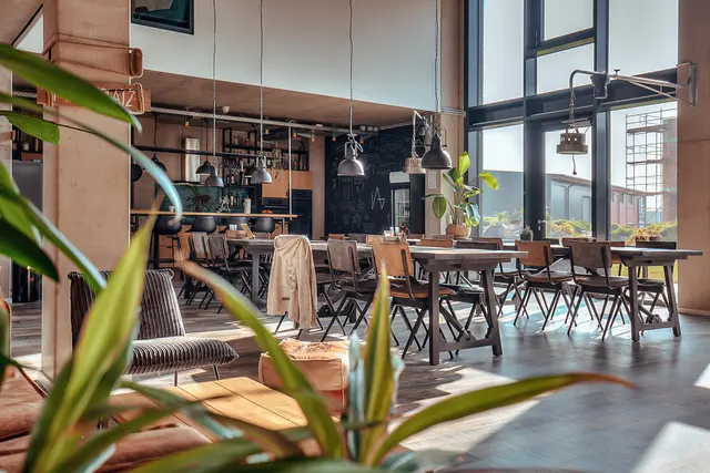 LocationRobot - Film Location Bürogebäude LR5925 (photo 4)