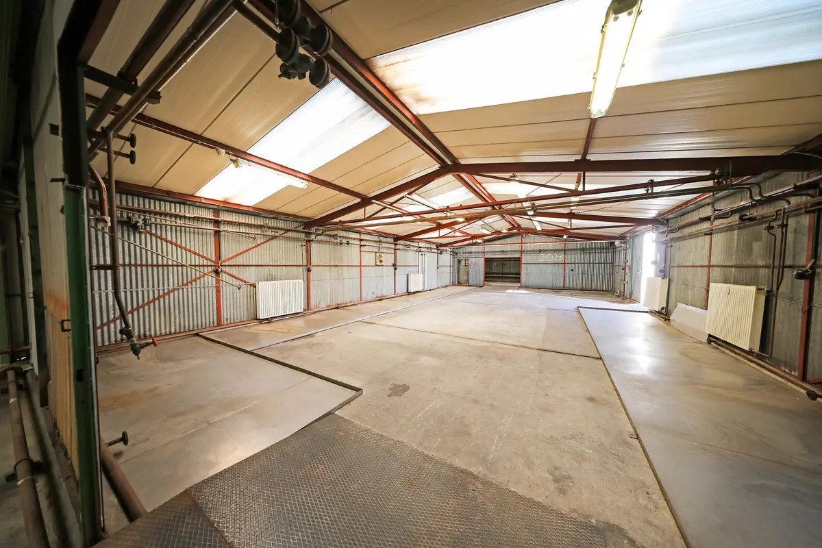 LocationRobot - Film Location Fabrikhalle LR5926 (photo 4)