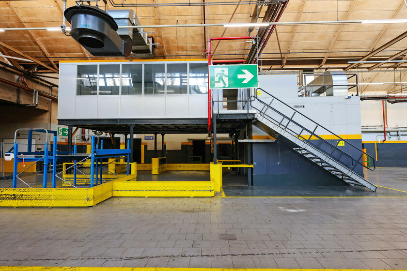 LocationRobot - Film Location Fabrikhalle LR5926 (photo 3)