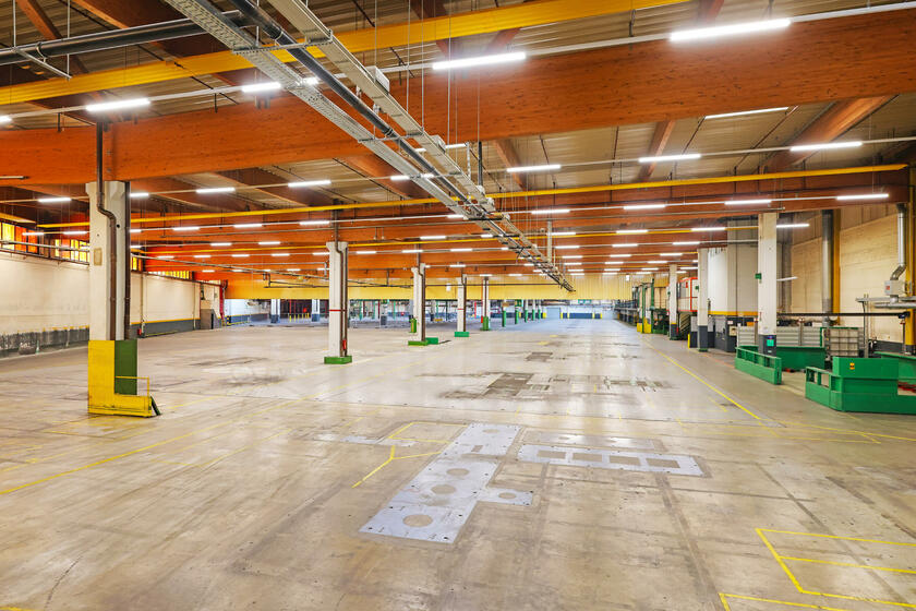 LocationRobot - Film Location Fabrikhalle LR5926 (photo 1)