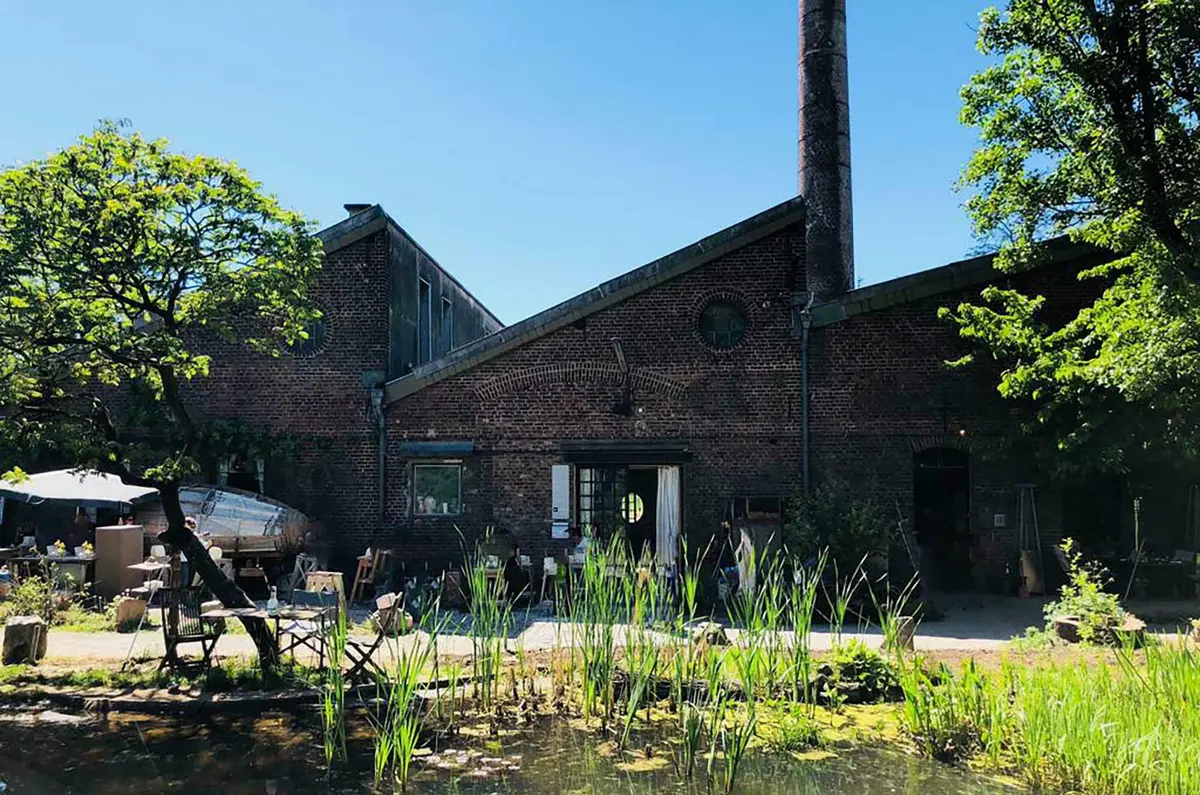 LocationRobot - Film Location Büro LR5930 (photo 18)