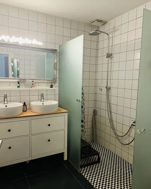 LocationRobot - Film Location Büro LR5930 (photo 16)