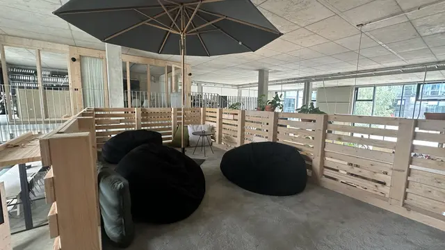 LocationRobot - Film Location Büro LR6116 (photo 13)