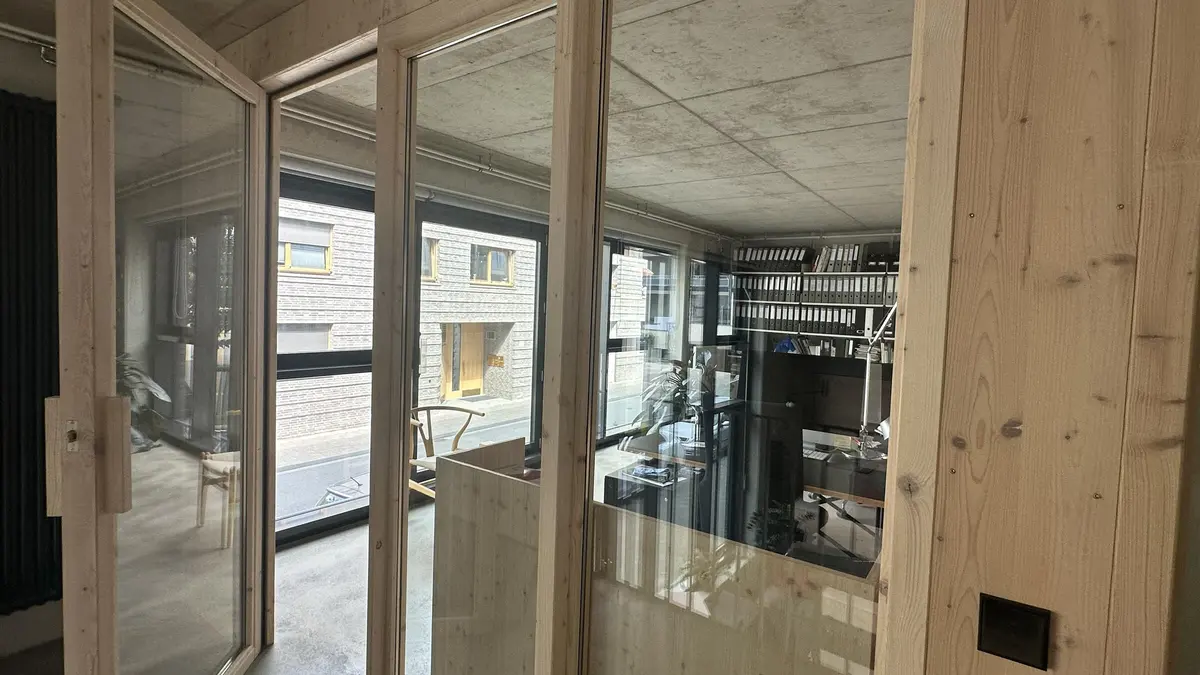 LocationRobot - Film Location Büro LR6116 (photo 21)