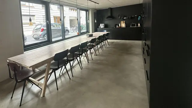 LocationRobot - Film Location Büro LR6116 (photo 14)