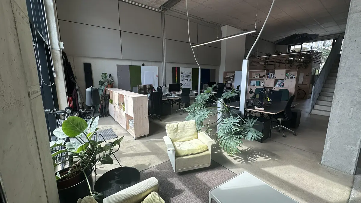 LocationRobot - Film Location Büro LR6116 (photo 4)