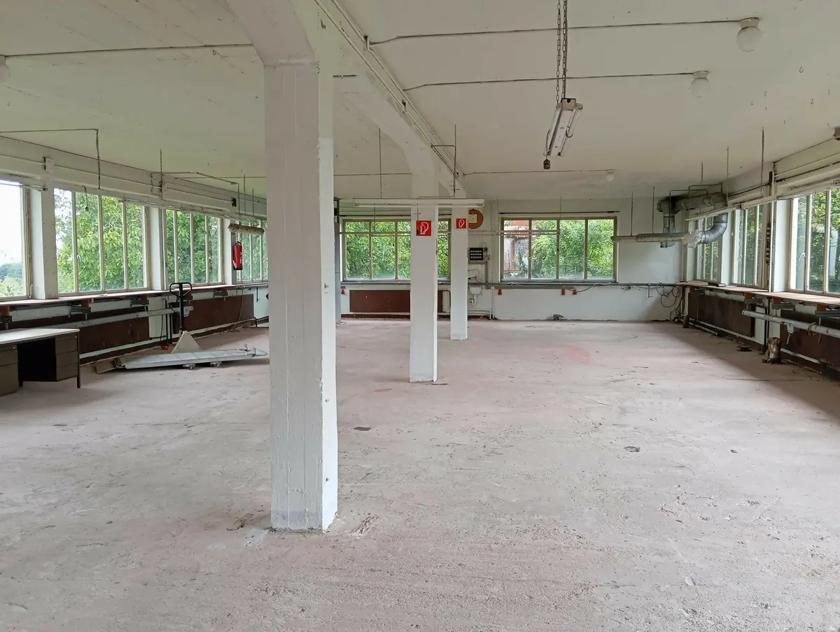 LocationRobot - Film Location Fabrikhalle LR6183 (photo 1)