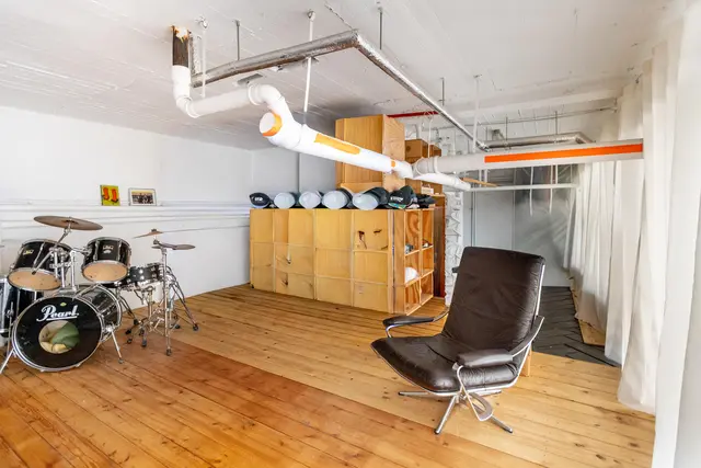 LocationRobot - Film Location Büro LR6185 (photo 18)