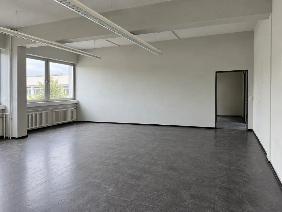 LocationRobot - Film Location Gewerbegebäude LR6546 (photo 14)