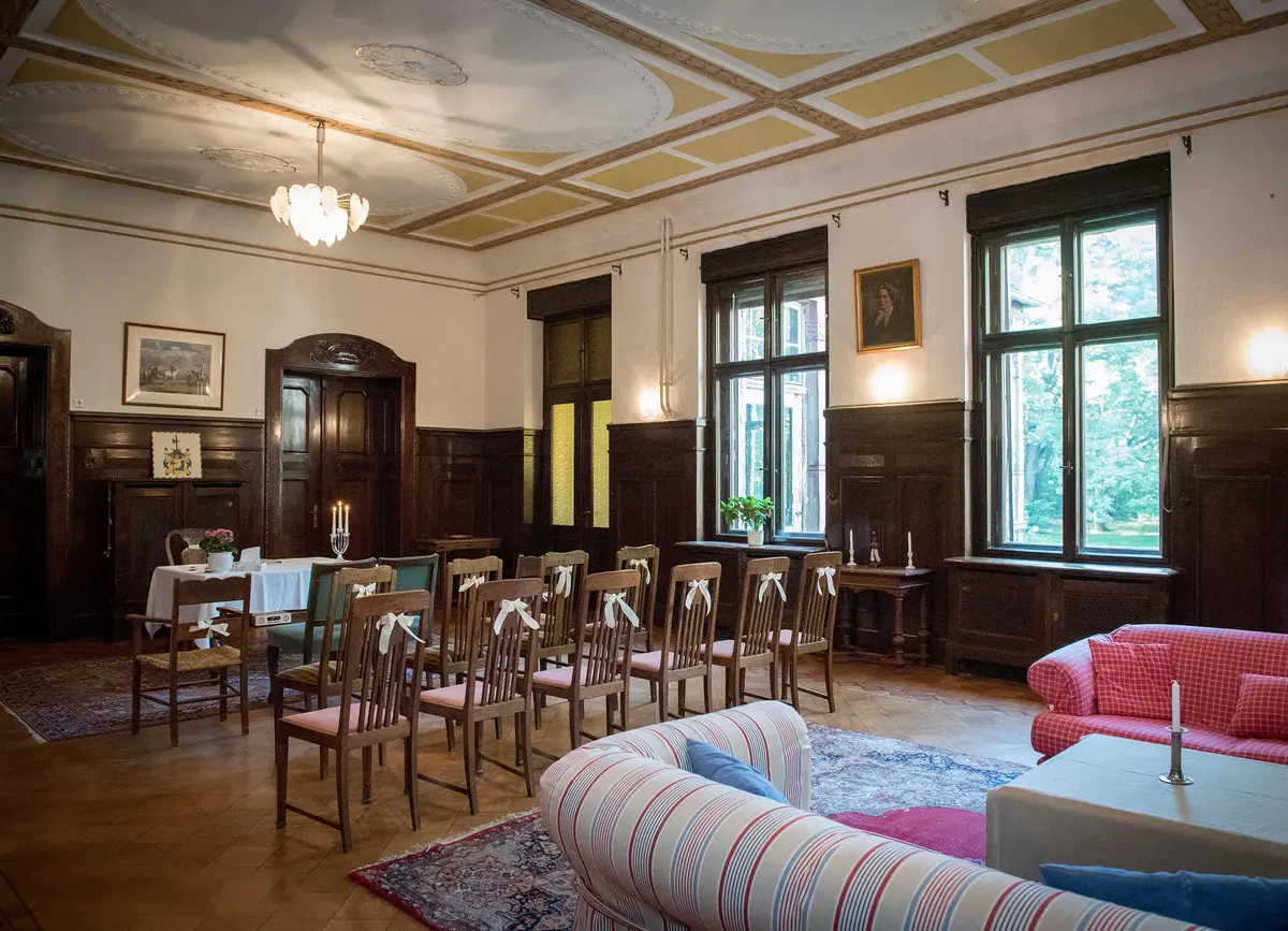 LocationRobot - Film Location Herrenhaus LR2165 (photo 17)