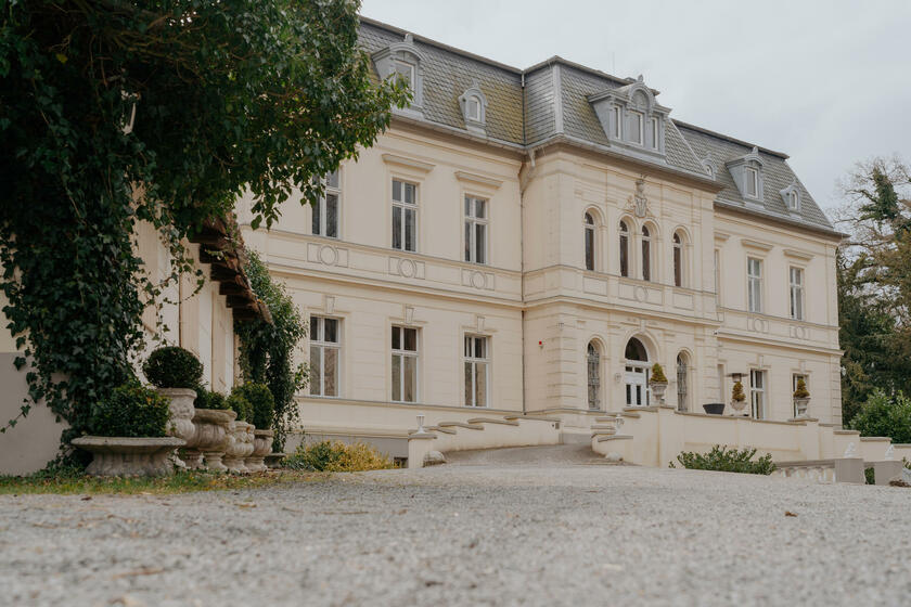 LocationRobot - Film Location Schloss LR2173 (photo 4)