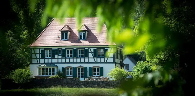 LocationRobot - Film Location Herrenhaus LR2392