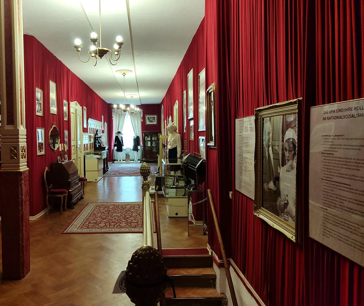 LocationRobot - Film Location Schloss LR3496 (photo 25)