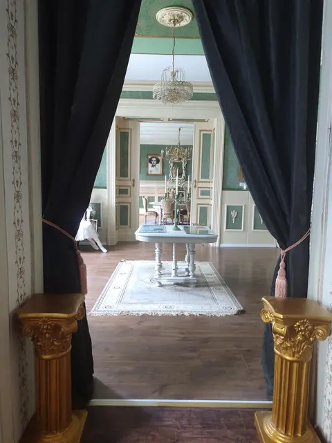 LocationRobot - Film Location Schloss LR3496 (photo 16)