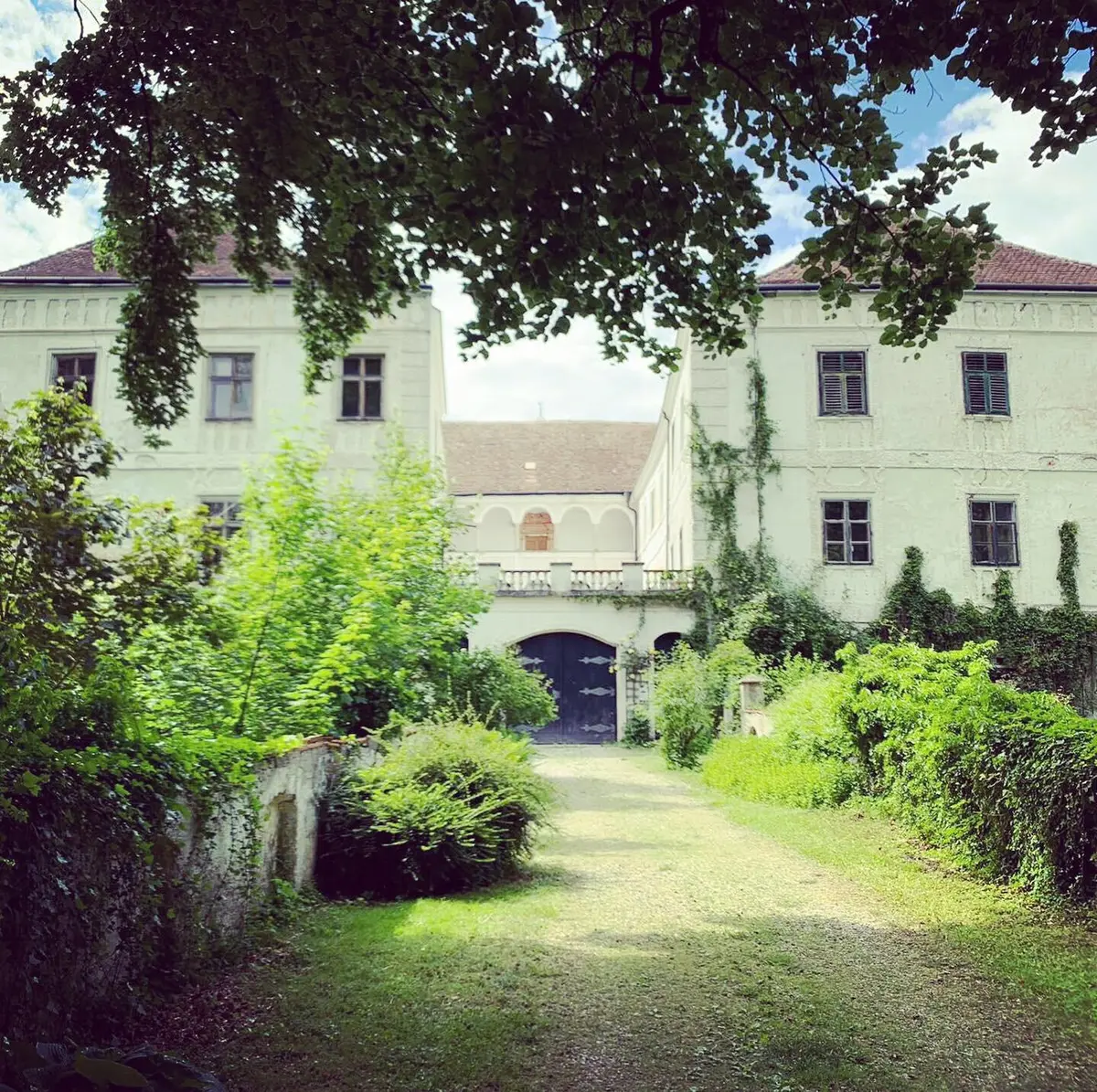 LocationRobot - Film Location Schloss LR3808 (photo 3)