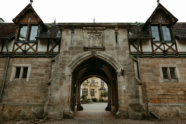 LocationRobot - Film Location Schloss LR4941 (photo 3)