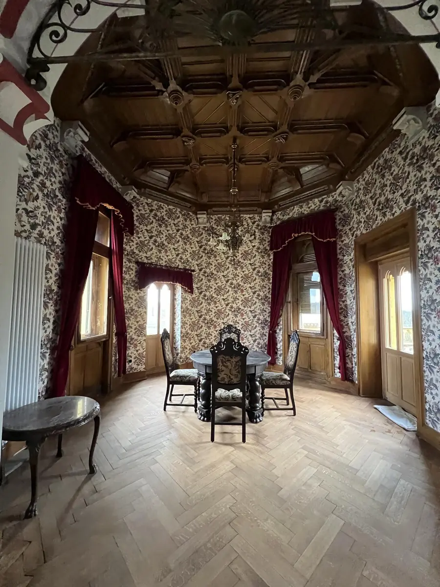 LocationRobot - Film Location Schloss LR4941 (photo 26)