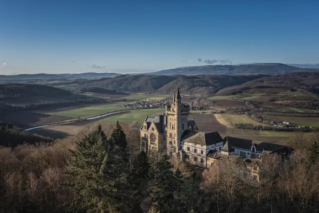 LocationRobot - Film Location Schloss LR4941 (photo 47)