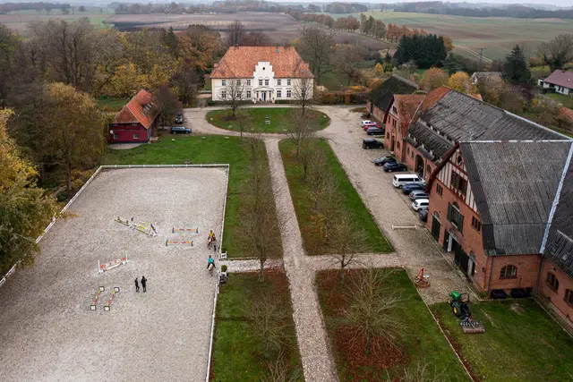 LocationRobot - Film Location Gutshaus LR5031 (photo 46)