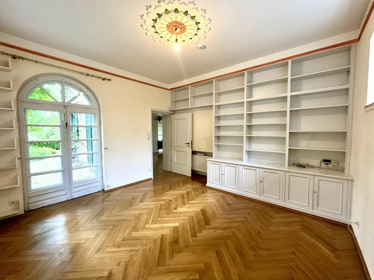 LocationRobot - Film Location Herrenhaus LR5203 (photo 3)