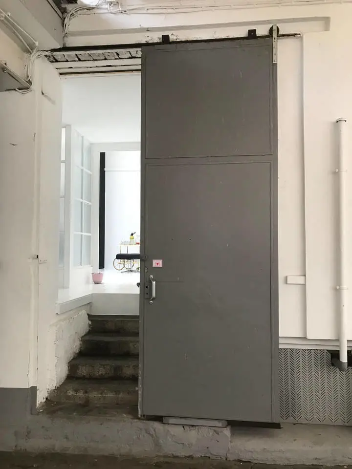 LocationRobot - Film Location Loft LR2075 (photo 28)