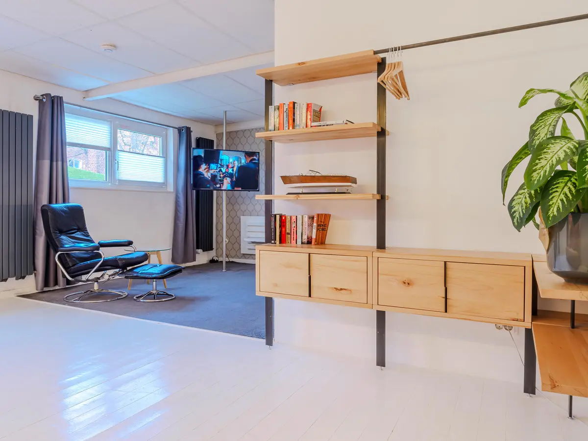 LocationRobot - Film Location Loft LR2075 (photo 23)