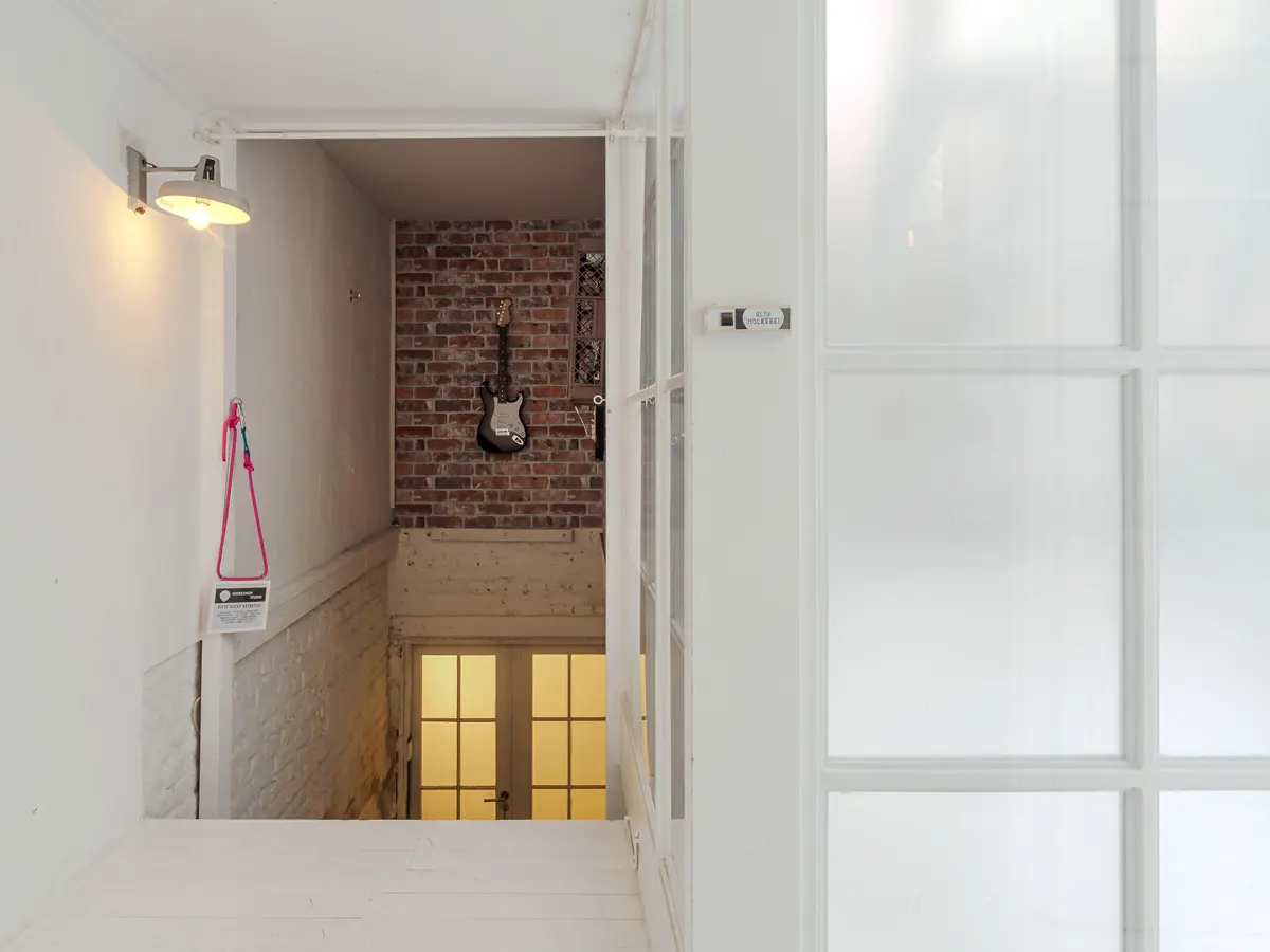 LocationRobot - Film Location Loft LR2075 (photo 35)