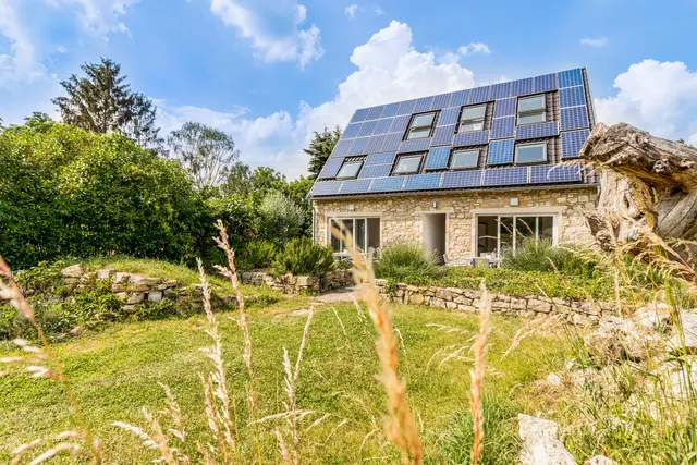 LocationRobot - Film Location Landhaus LR2104